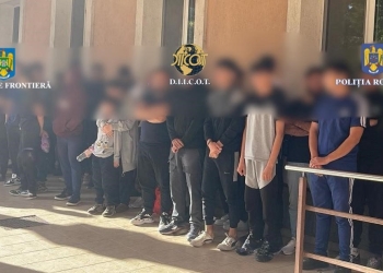 Sirieni și români și-au dat mâna să încalce legea! Percheziții și în Timișoara la traficanți de migranți