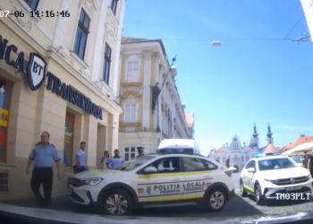 Polițist local, lovit cu mașina în zona Unirii din Timișoara de un șofer drogat, care a parcat ilegal