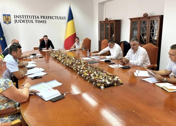 Pregătiri pentru începerea noului an școlar în Timiș! Nicio unitate de învățământ cu WC în fundul curții