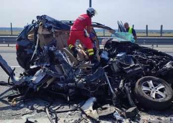 Bolid făcut praf pe A1, la ieșire din Arad spre Nădlac