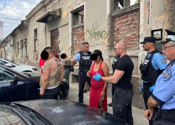 Case ocupate ilegal și transformate în focare de infecție, într-un cartier din Timișoara