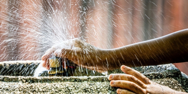 Cod portocaliu de caniculă și luni în Banat