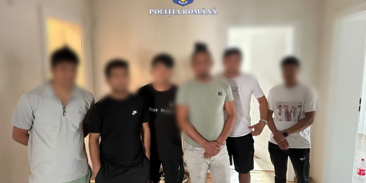 Polițiștii, verificări la firme din Timișoara care au angajat cetățeni străini