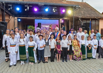 Distracție mare la ruga satului Stamora Germană FOTO