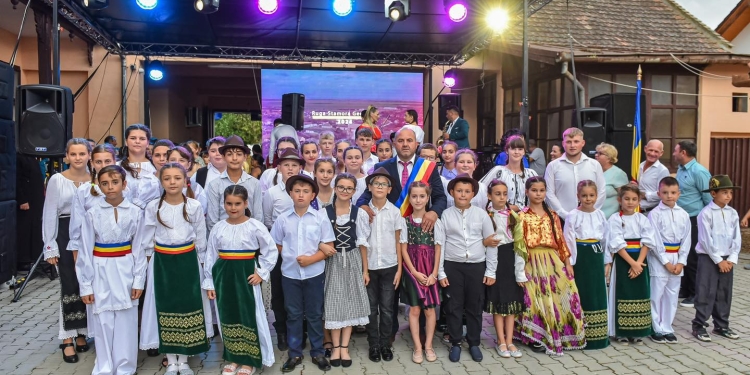 Distracție mare la ruga satului Stamora Germană FOTO