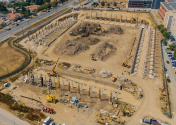 Primarul Fritz: Șantierul stadionului de pe Calea Buziașului se mișcă bine