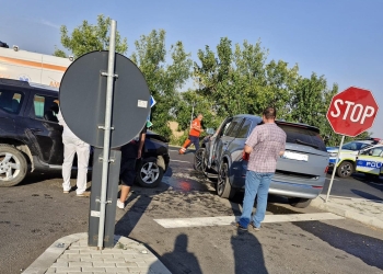 Accident pe un drum din Timiș! O femeie a fost rănită