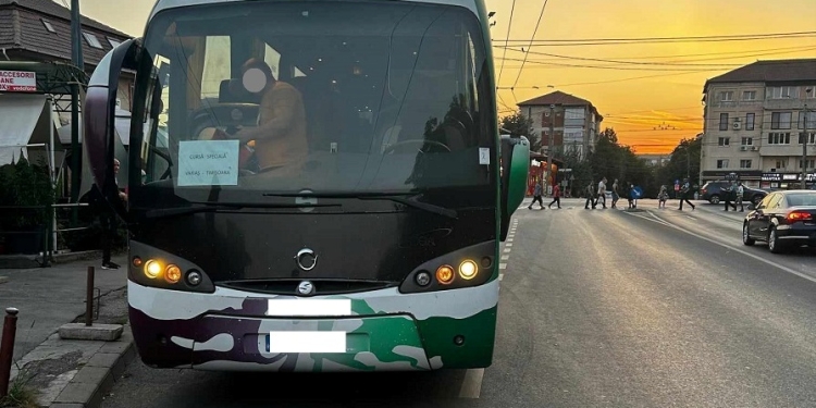 Șofer de autobuz, amendat pentru că instituia stații de călători în Timișoara fără a deține aviz