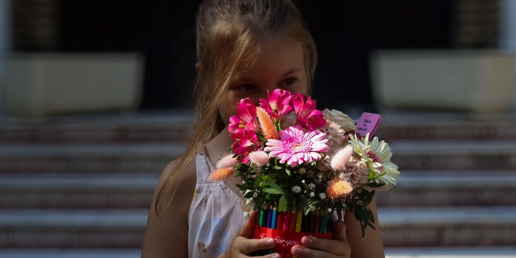 Centrul Timișoarei reînflorește cu Florăria Victoria, chiar în fața Catedralei FOTO