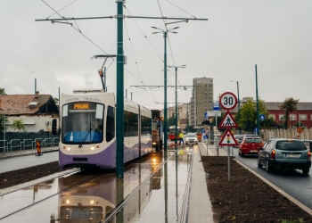 Tramvaiele circulă în siguranță pe bulevardul Stan Vidrghin. Primele teste sunt finalizate