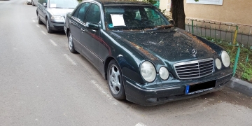 Peste 1100 de locuri de parcare eliberate de mașinile abandonate din Timișoara