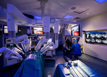 Singurul spital privat din Timișoara dotat cu sistemul robotic Da Vinci X