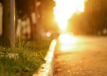 Temperaturile scad puțin! Banatul, sub cod galben de caniculă, joi