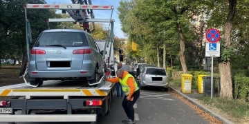 Aproape 1.500 de mașini parcate ilegal, ridicate la Timișoara în acest an