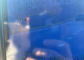 A vrut să-și ia zborul pe drumul național dintre Birda și Voiteg, cu peste 200 de km la oră