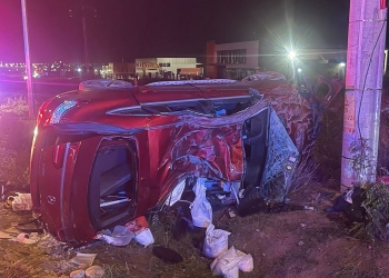 Bunic, fiică și nepot, la spital după ce mașina în care se aflau s-a răsturnat lângă Timișoara