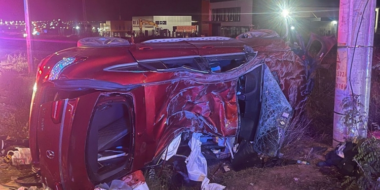 Bunic, fiică și nepot, la spital după ce mașina în care se aflau s-a răsturnat lângă Timișoara