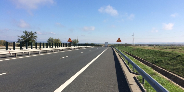 Lucrări timp de o lună pe autostrada A1, între Traian Vuia și Margina! Se impun restricții
