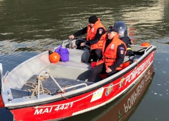 Cadavrul unui bărbat scos din Bega de pompierii timișeni