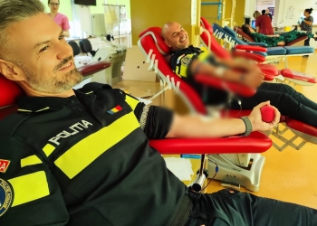 Zeci de polițiști din Timiș au donat sânge