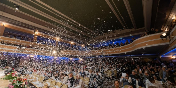 Performanța se premiază la Timișoara! 500 de elevi și profesorii lor apreciați la „Gala Performanței în Învățământul Preuniversitar”