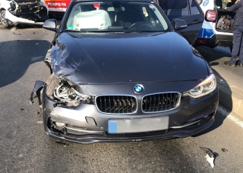 Accident pe str. Divizia 9 Cavalerie din Timișoara! O femeie a ajuns la spital FOTO