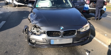 Accident pe str. Divizia 9 Cavalerie din Timișoara! O femeie a ajuns la spital FOTO