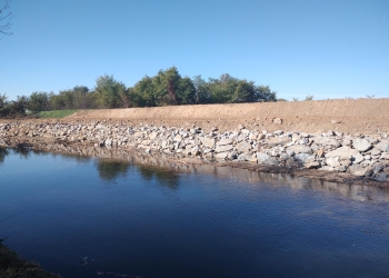 Digurile de pe râul Bega avariate în urma viiturilor, refăcute