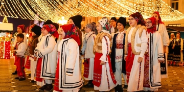 Concert cu Horia Brenciu și aprinderea iluminatului festiv în deschiderea Târgului de Crăciun din Timișoara