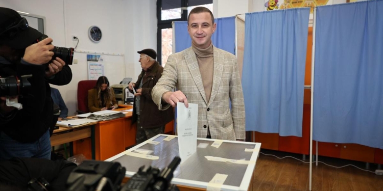 Alfred Simonis: „Am votat pentru un om care nu e perfect, dar care e competent și care a arătat empatie pentru acest popor și pentru această țară”