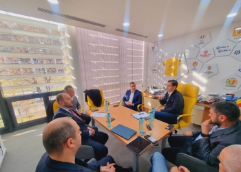 Liderii Federației Române de Fotbal și CJ Timiș caută soluții pentru revenirea lui Poli în primul eșalon