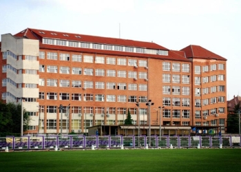 Milioane de euro investite de UPT din fonduri europene în modernizarea facultăților de Construcții și Arhitectură și Urbanism