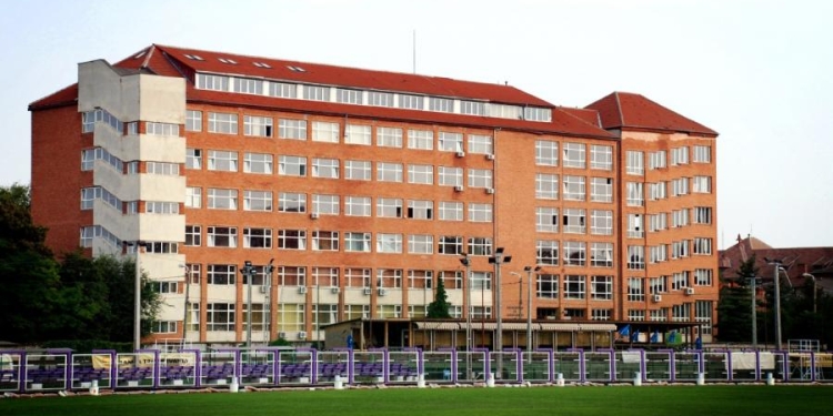 Milioane de euro investite de UPT din fonduri europene în modernizarea facultăților de Construcții și Arhitectură și Urbanism