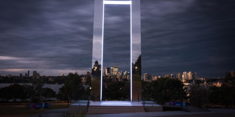 „35 de ani de libertate” cu instalație luminoasă de mari dimensiuni, expoziții în aer liber sau tururi ghidate în Timișoara