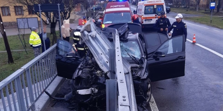 Accident pe un drum din Timiș! O persoană a fost rănită