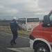 Autocar ieșit de pe carosabil la ieșire din Timișoara. Cel puțin 5 persoane rănite