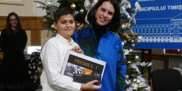 Câștigătorii concursului „Revoluționarul din familia mea” din Timișoara