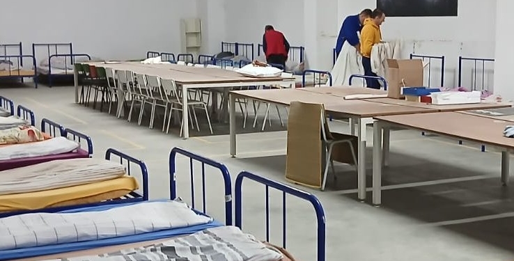 O mână de ajutor în lupta împotriva frigului pentru oamenii fără adăpost din Timișoara