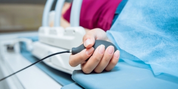 Radioterapie mai eficientă pentru bolnavii de cancer! Un dispozitiv unic în România a fost realizat la Timișoara