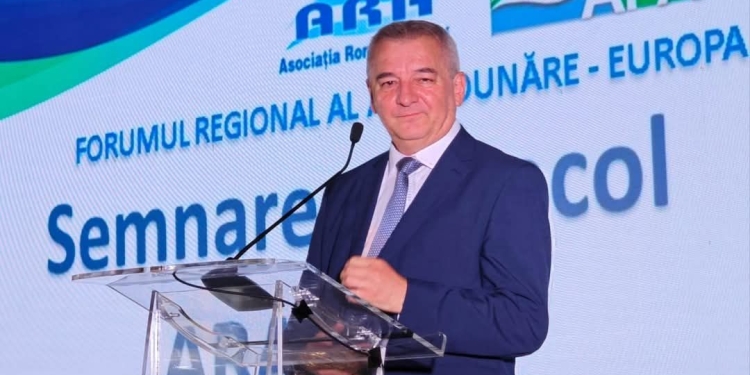 Ilie Vlaicu conduce exemplar, de două decenii, societatea Aquatim