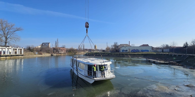 Vaporașele revin pe râul Bega din 1 martie