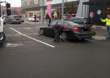 Bizonii din trafic plătesc comoditatea! Localii din Timișoara i-au amendat pentru parcări