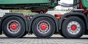 Amenzi uriașe și vehicule care depășeau greutatea imobilizate, în urma unor controale în Timiș