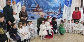 Spiritul Crăciunului la școala din Moravița FOTO