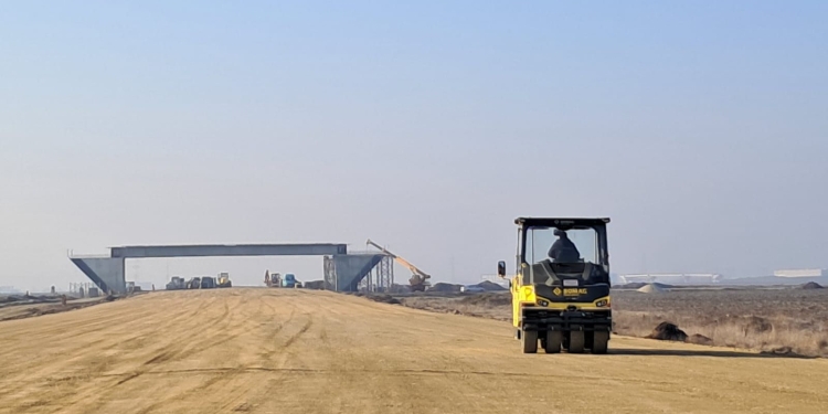 Aproape 42% din lucrările la noul drum de legătură cu autostrada A1, de la Sânandrei, finalizate FOTO