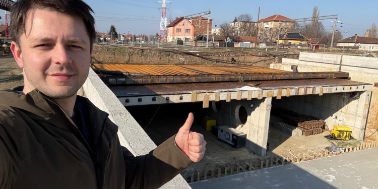 Chesonul de la pasajul Solventul mai trebuie împins doar 16 metri