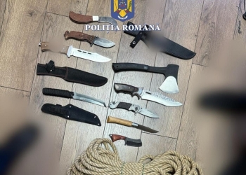 Cuțite, un topor și un colac de funie, găsite în camera unui student cazat într-un cămin din Timișoara