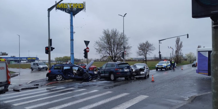 2 accidente cu 5 victime la primele ore ale zilei, în apropiere de Timișoara