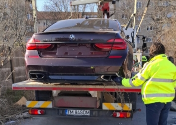 Aproape 2 mii de locuri de parcare din Timișoara, „eliberate” de mașinile abandonate