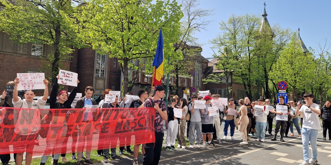 Viceprimarul Ruben Lațcău: Propunem împărțirea clădirii între elevii de la Liceul Tehnic de Vest și cei de la Colegiul Ana Aslan